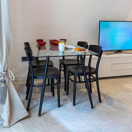 Apartmán Acogedor Apartamento En Pleno Centro De Malaga By Sharingco Exteriér fotografie